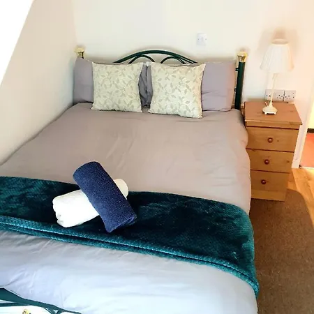 بيت للعطل Teach Eoin دينغل